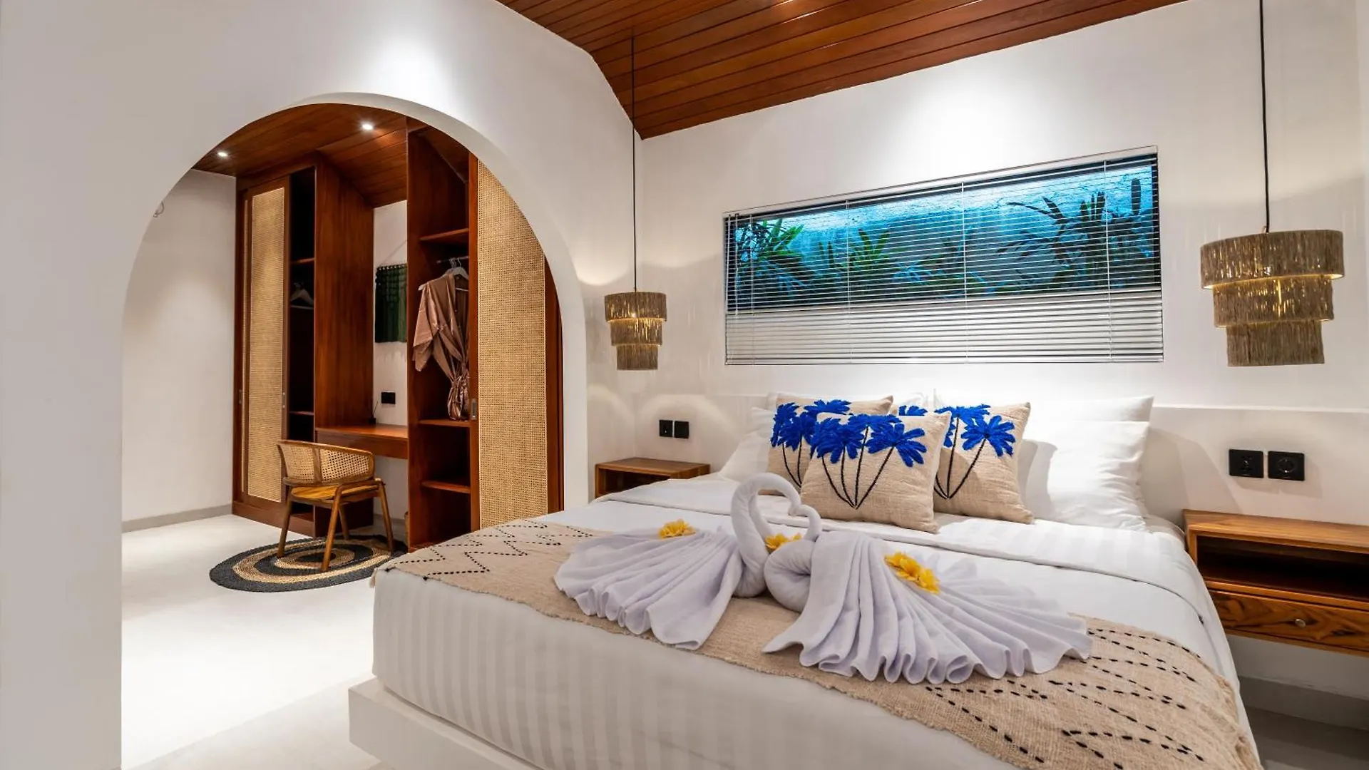Harsita Villa Management Seminyak   Seminyak (Bali)