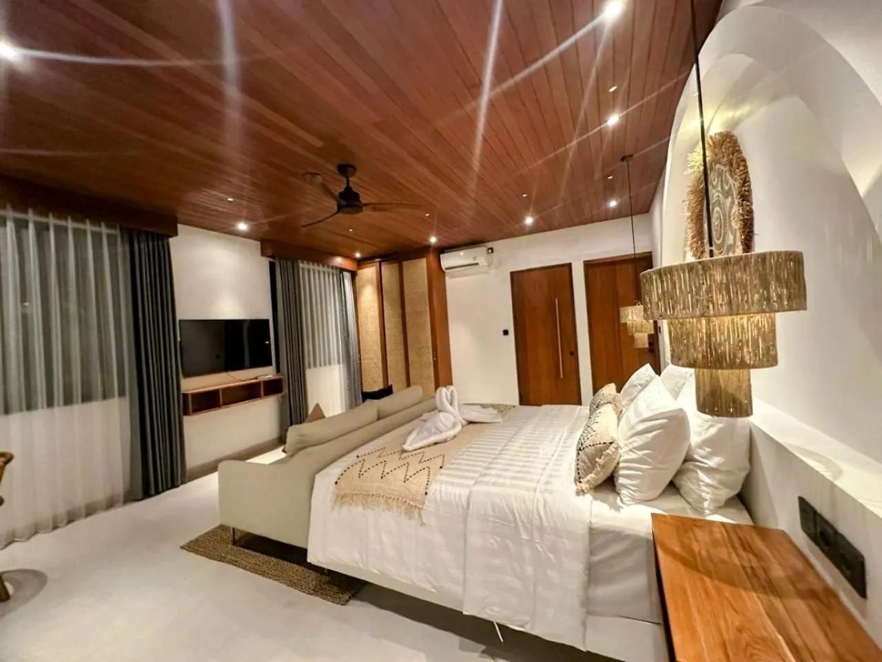 Harsita Villa Management Seminyak