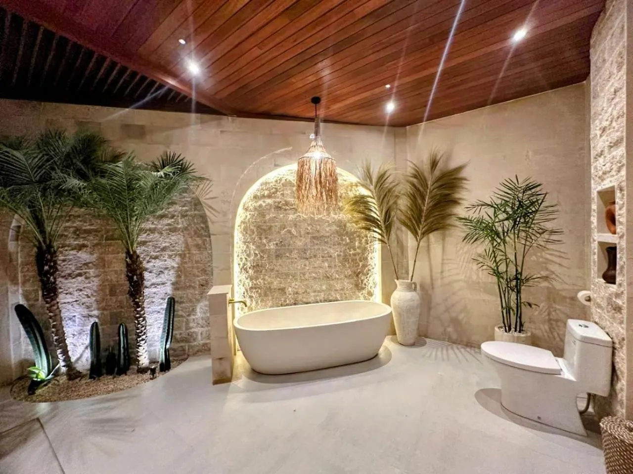 Harsita Villa Management Seminyak   Seminyak (Bali)